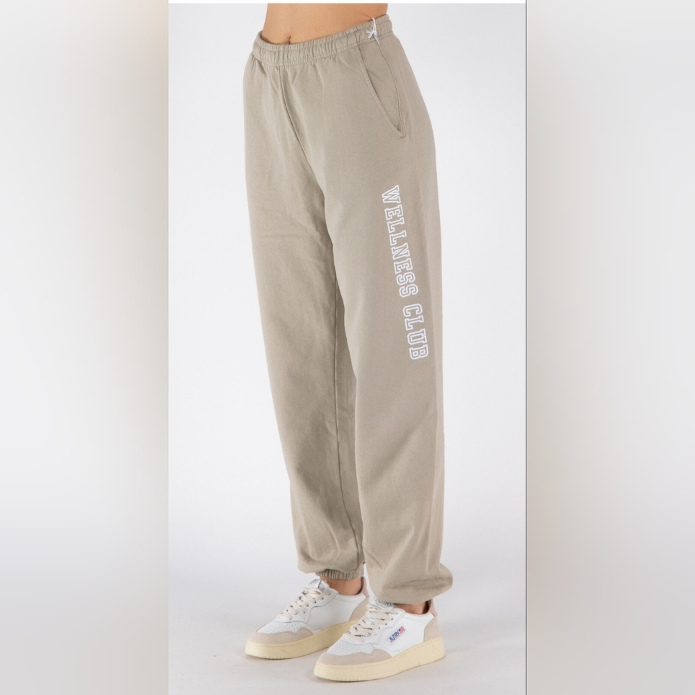 Sporty & Rich Wellness Club Sweatpants- Size Small- NWOT (never worn) 🏃‍♂️